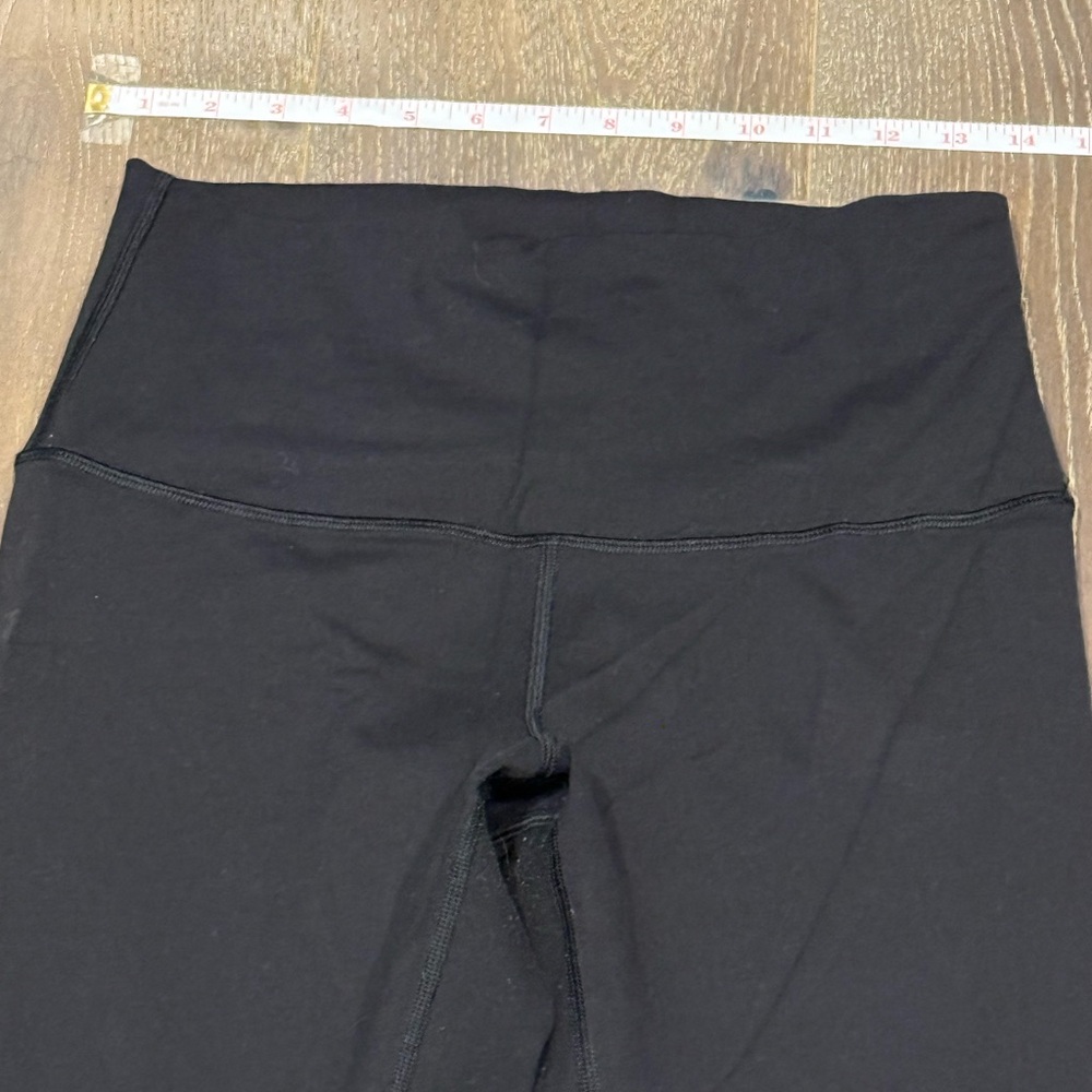 lululemon athletica Black Leggings full length size 10 - Picture 2 of 5